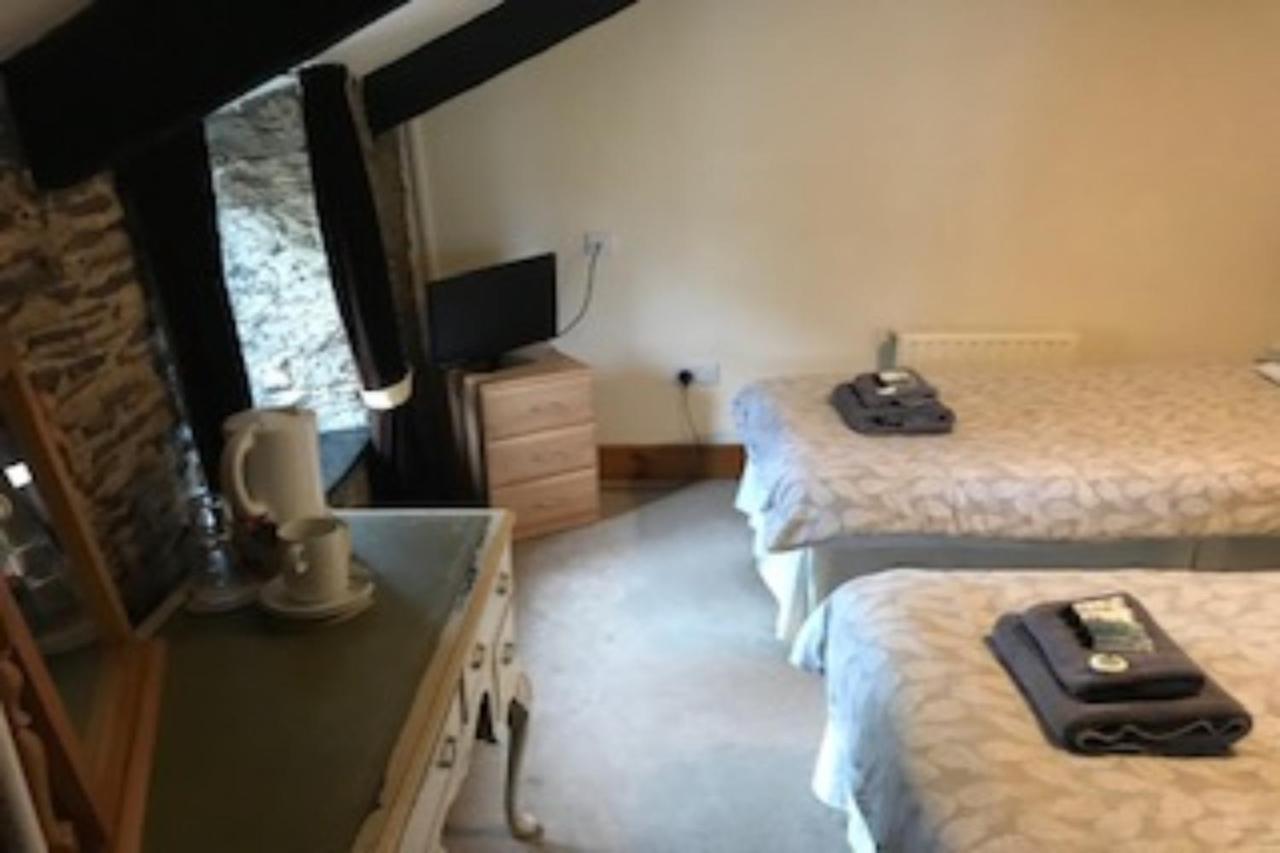 The Dolphin Inn Kingsbridge  Εξωτερικό φωτογραφία