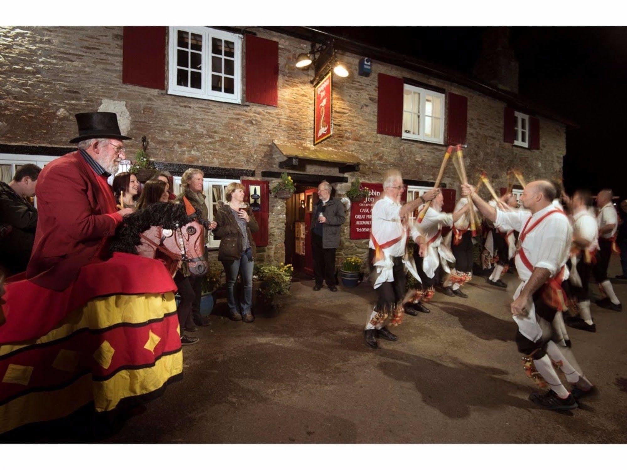 The Dolphin Inn Kingsbridge  Εξωτερικό φωτογραφία