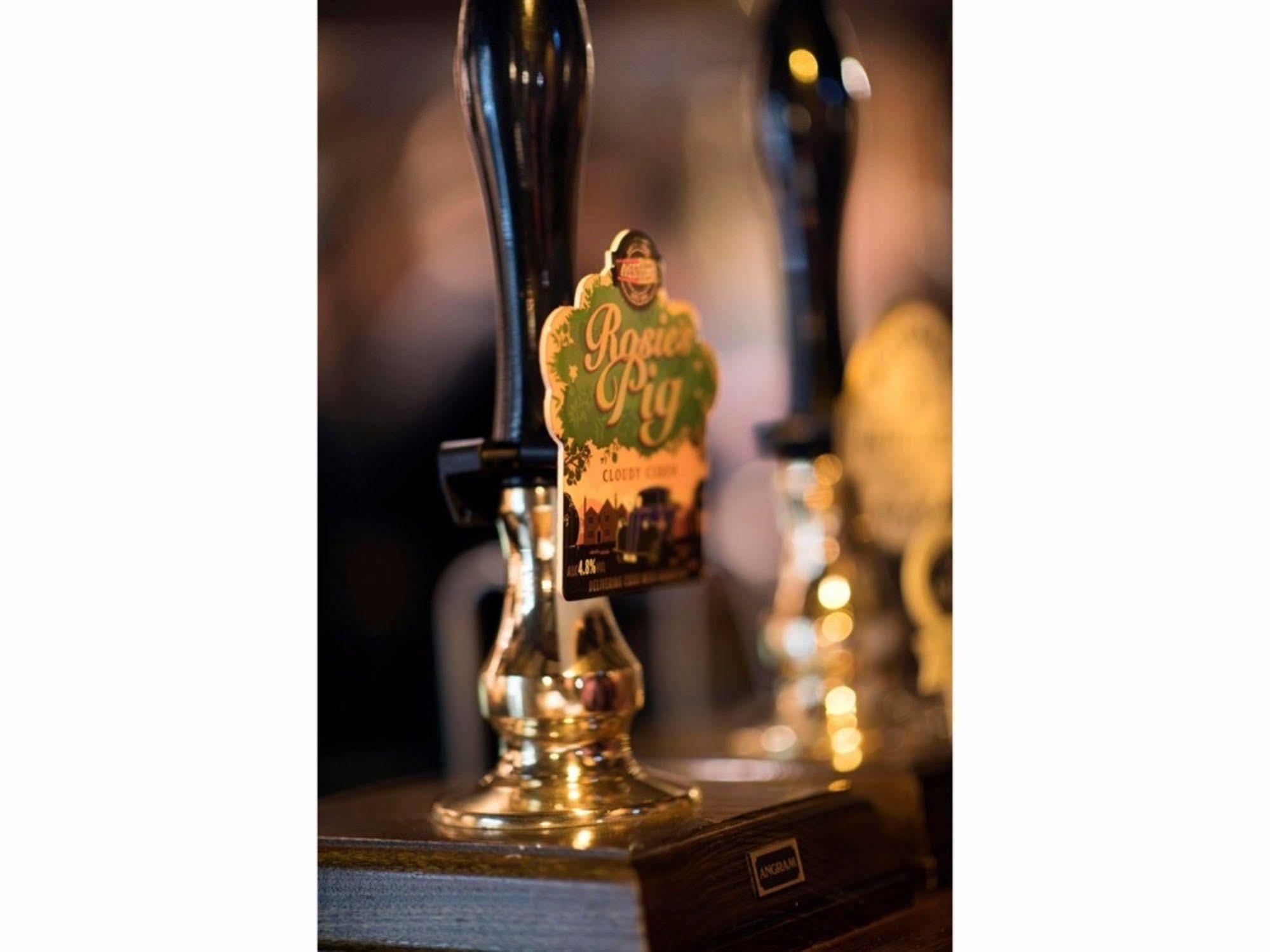 The Dolphin Inn Kingsbridge  Εξωτερικό φωτογραφία